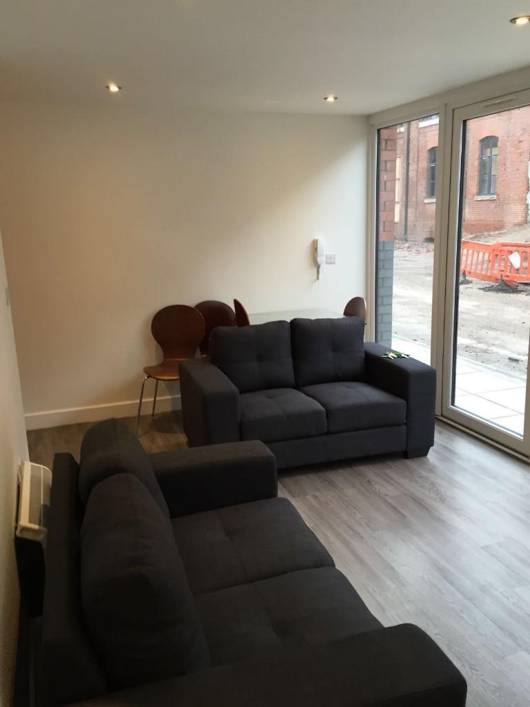 61719_QueensBrewery13_IMG_05_0000-ezgif.com-webp-to-jpg-converter