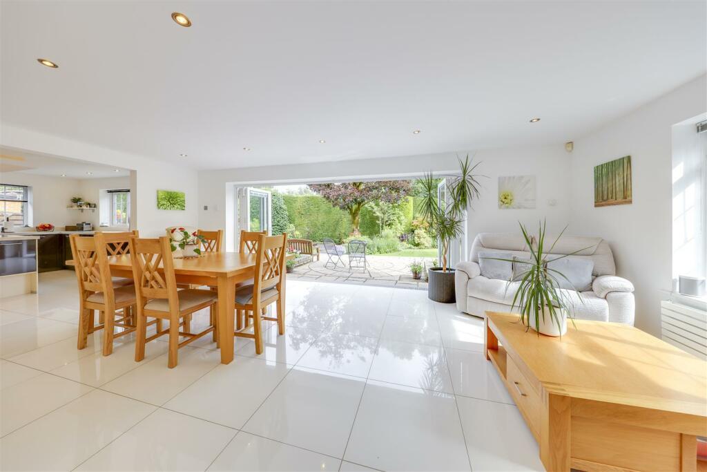 ezgif.com-webp-to-jpg-converter-14-1