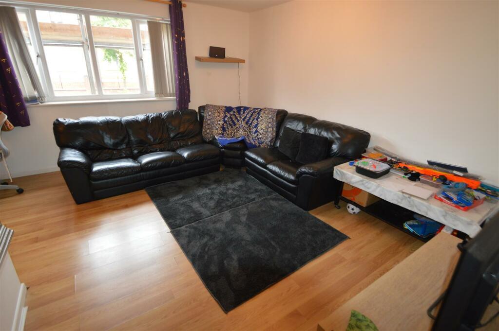 ezgif.com-webp-to-jpg-converter-76