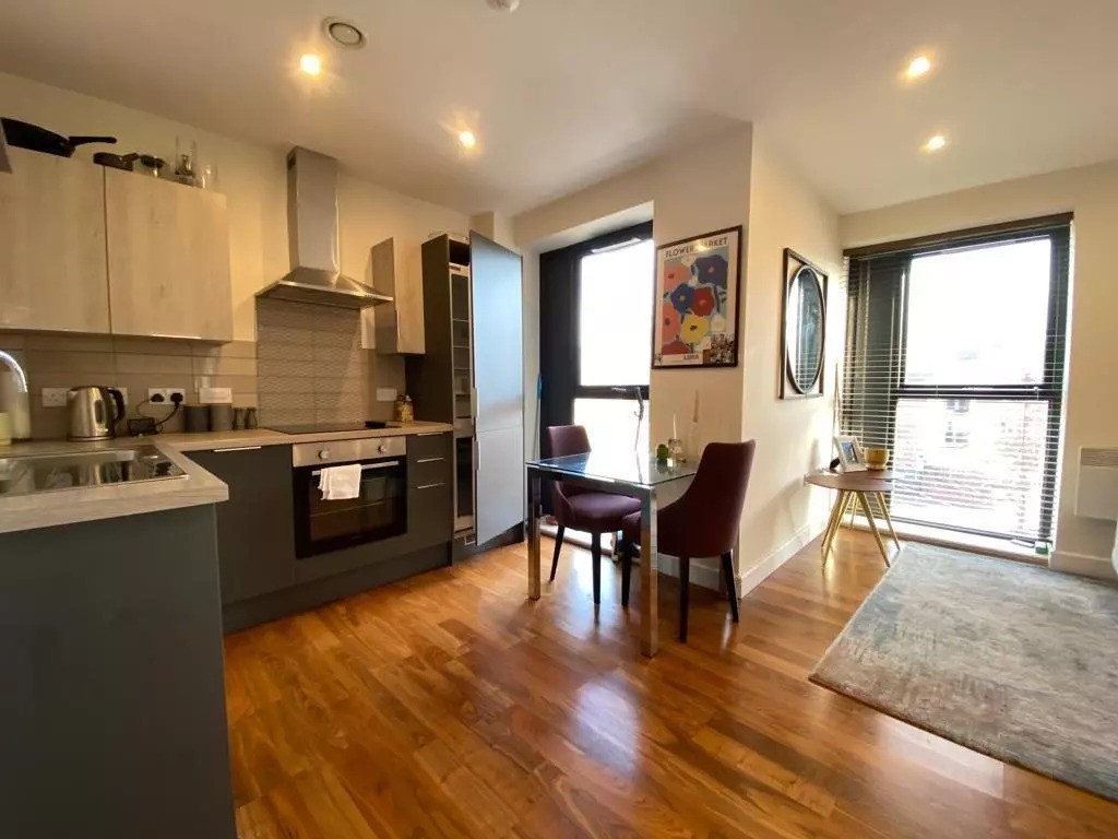 image-2-1024×10243-ezgif.com-webp-to-jpg-converter