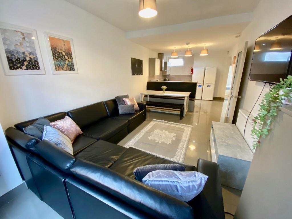 ezgif.com-webp-to-jpg-converter-34-1