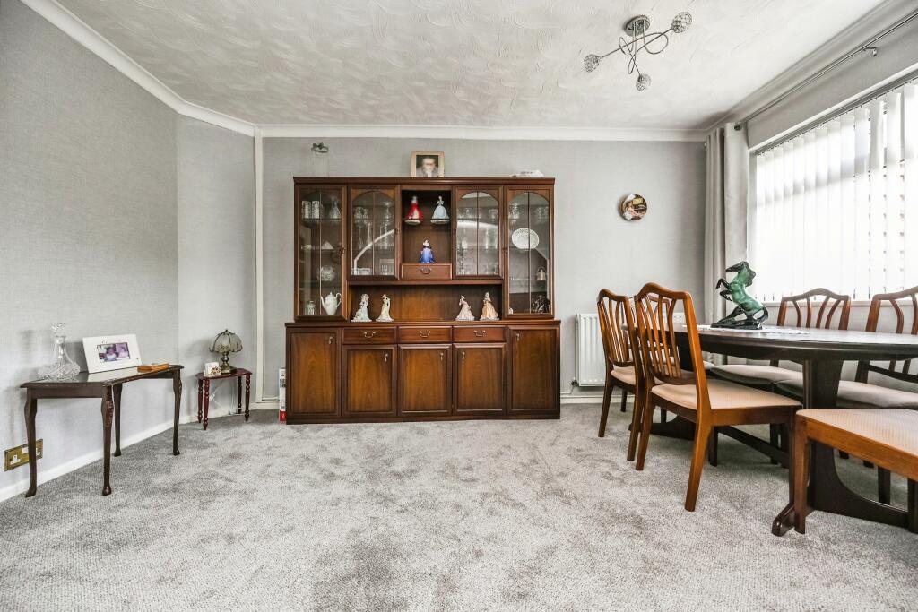 ezgif.com-webp-to-jpg-converter-7