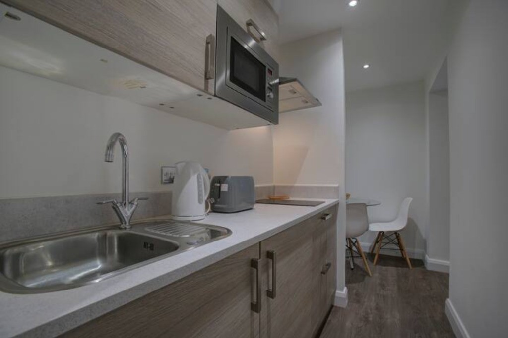 259055_BrackenHse_IMG_00_0000-ezgif.com-webp-to-jpg-converter