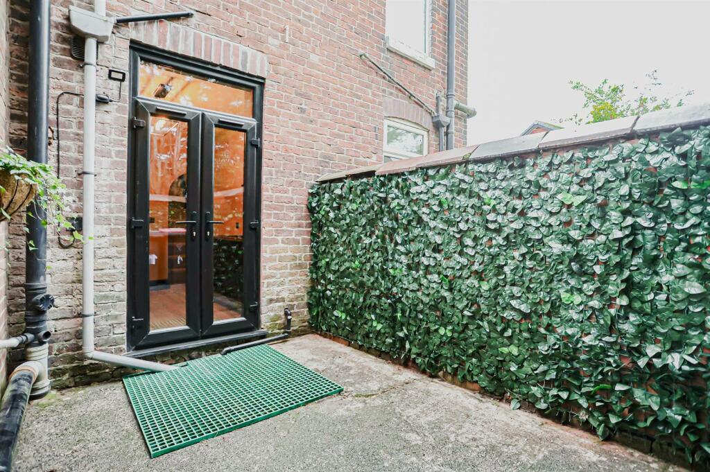 ezgif.com-webp-to-jpg-converter-20-5