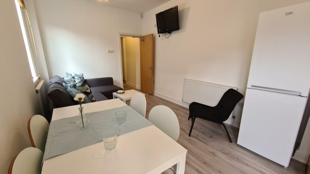 ezgif.com-webp-to-jpg-converter-25-2