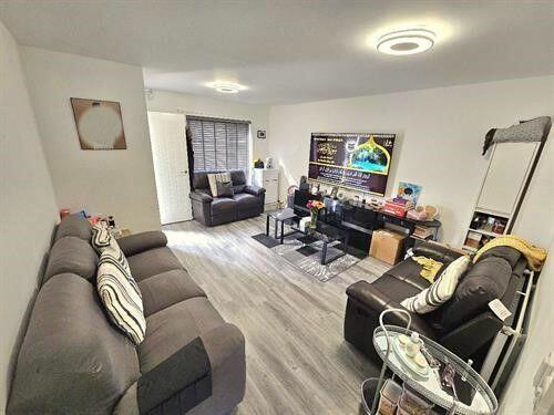 ezgif.com-webp-to-jpg-converter-30