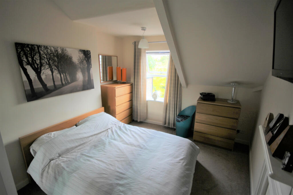 ezgif.com-webp-to-jpg-converter-65