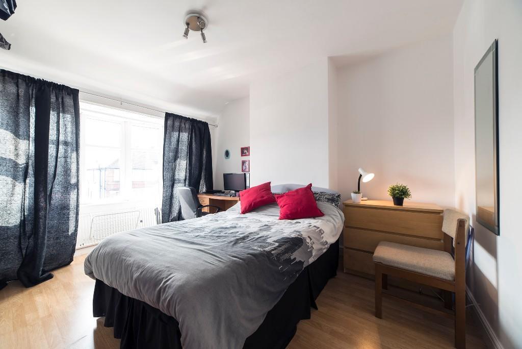 93769_14COLGATE_IMG_08_0000-ezgif.com-webp-to-jpg-converter