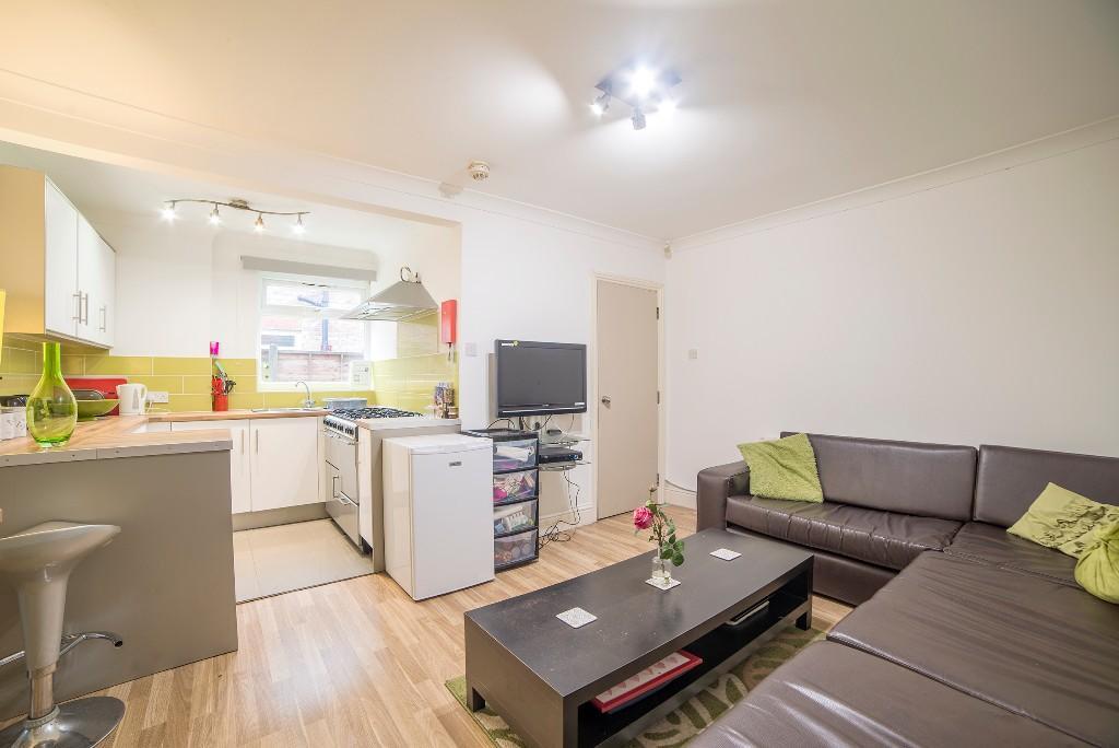 93769_26talbot_IMG_04_0000-ezgif.com-webp-to-jpg-converter