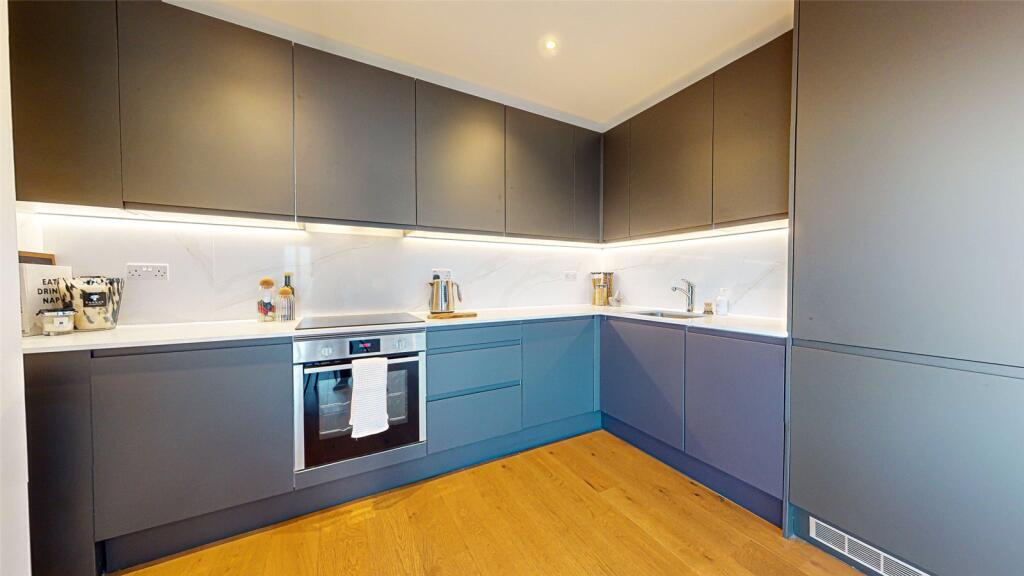 ezgif.com-webp-to-jpg-converter-2025-01-15T192731.653