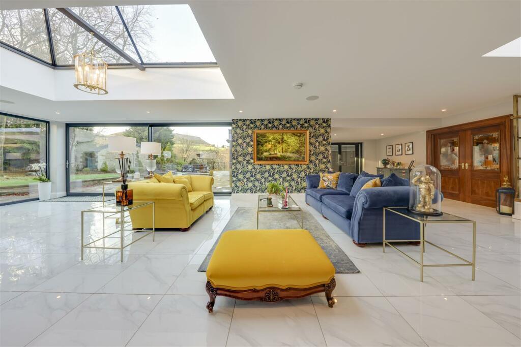 ezgif.com-webp-to-jpg-converter-2025-01-15T193402.978