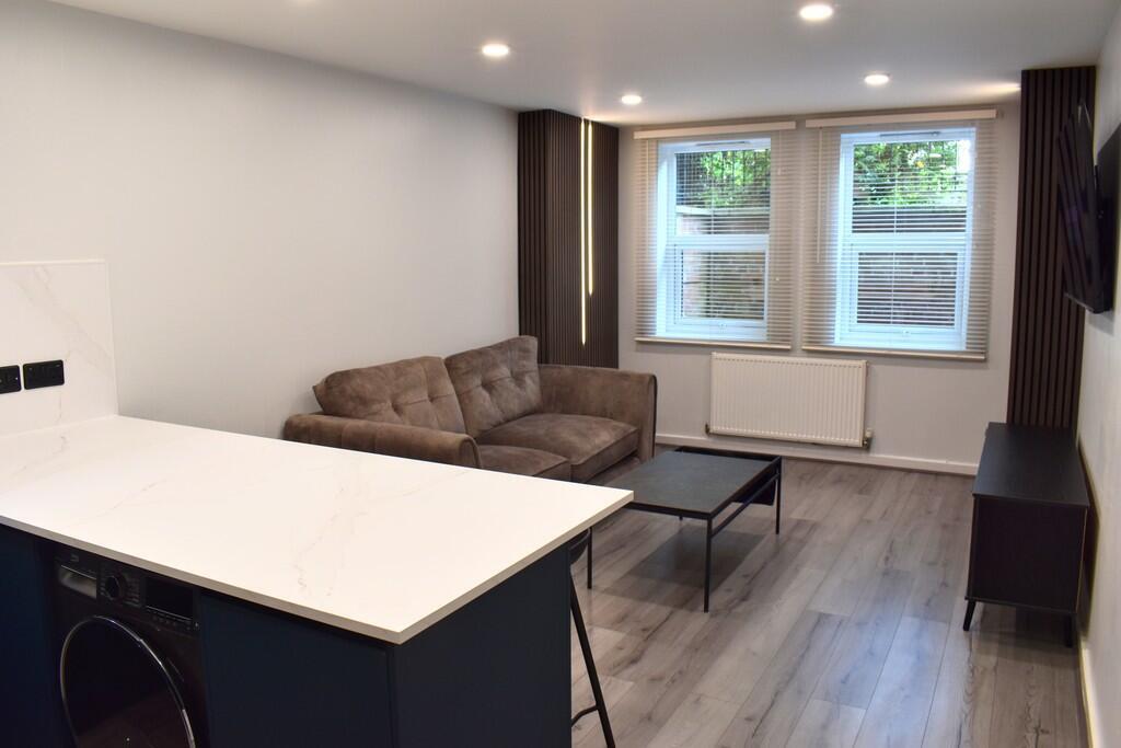 ezgif.com-webp-to-jpg-converter-2025-01-16T180603.277