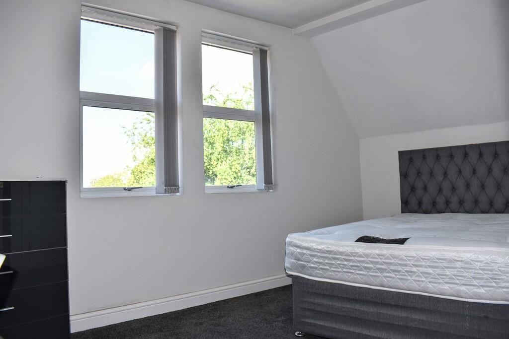 ezgif.com-webp-to-jpg-converter-2025-01-16T181141.457