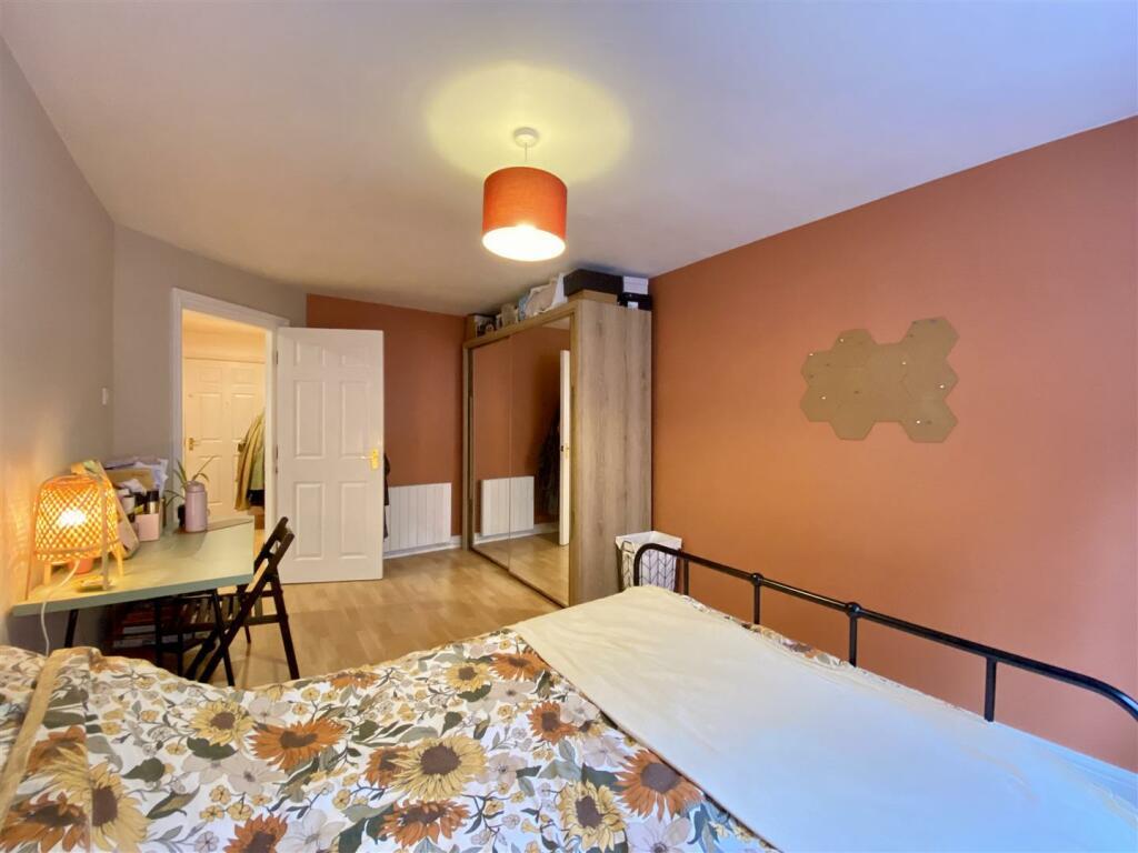 ezgif.com-webp-to-jpg-converter-2025-01-18T180252.003