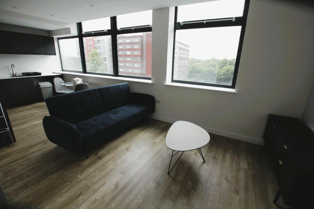 ezgif.com-webp-to-jpg-converter-2025-01-21T184916.393