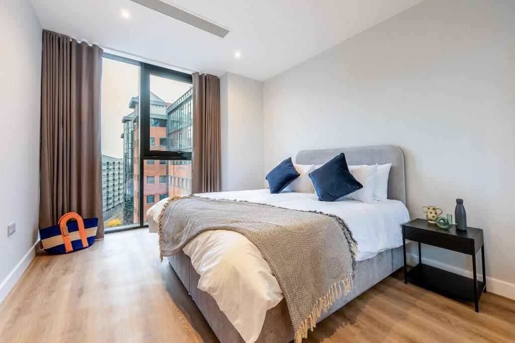 ezgif.com-webp-to-jpg-converter-2025-01-21T193825.281