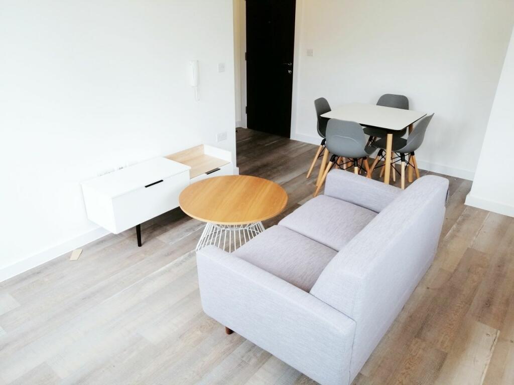 ezgif.com-webp-to-jpg-converter-2025-01-22T191452.589