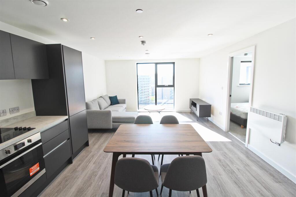 ezgif.com-webp-to-jpg-converter-2025-01-22T192541.570