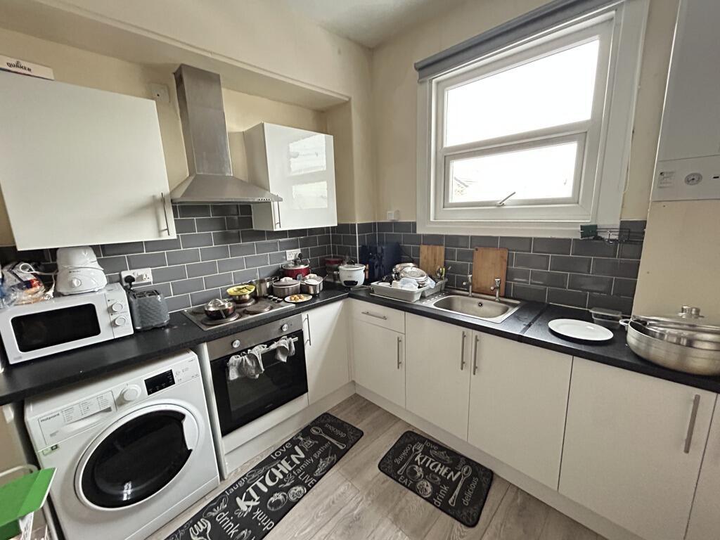 ezgif.com-webp-to-jpg-converter-2025-01-22T195135.432