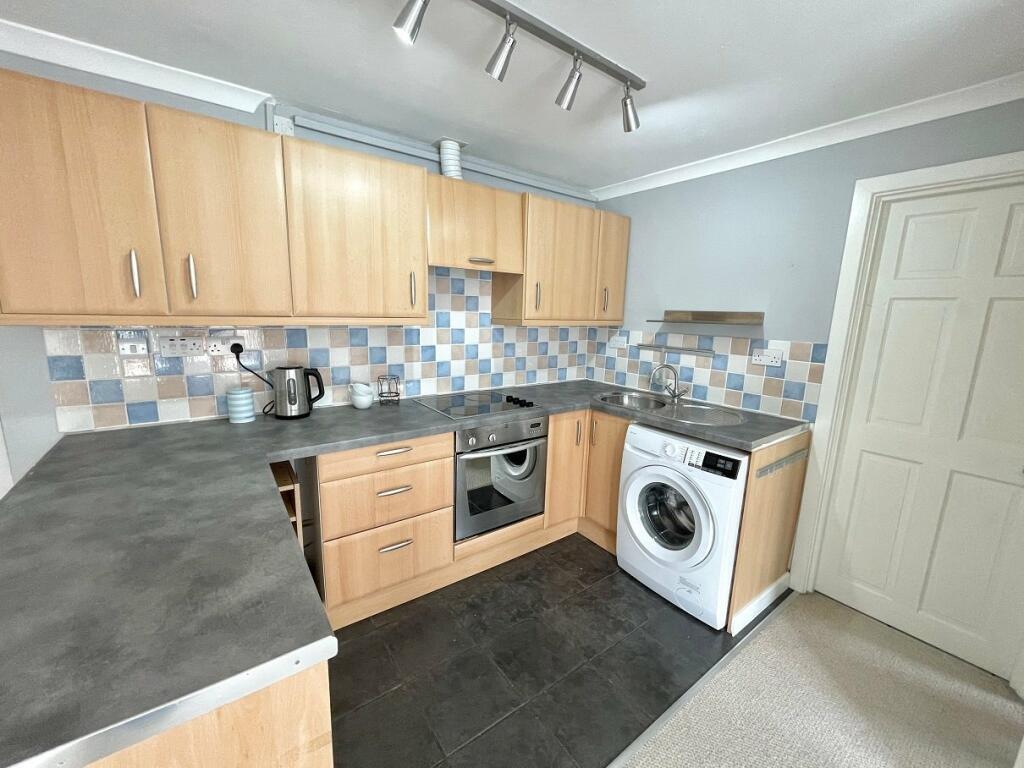 ezgif.com-webp-to-jpg-converter-2025-01-23T184006.420