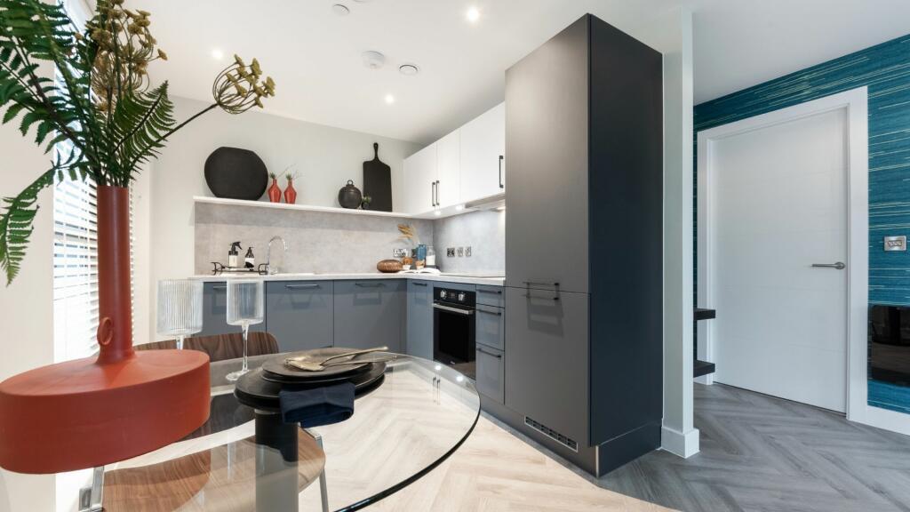 ezgif.com-webp-to-jpg-converter-2025-01-29T185806.750