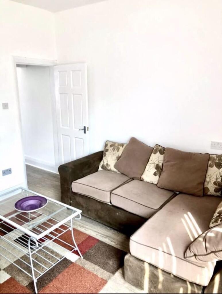 ezgif.com-webp-to-jpg-converter-2025-01-29T191403.455