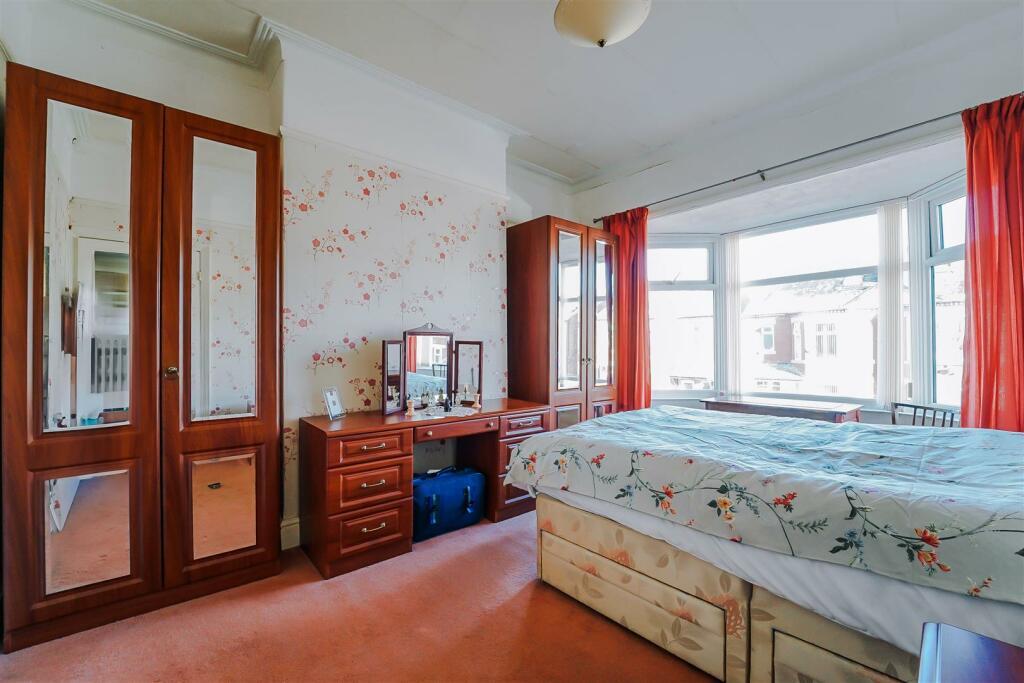 ezgif.com-webp-to-jpg-converter-27