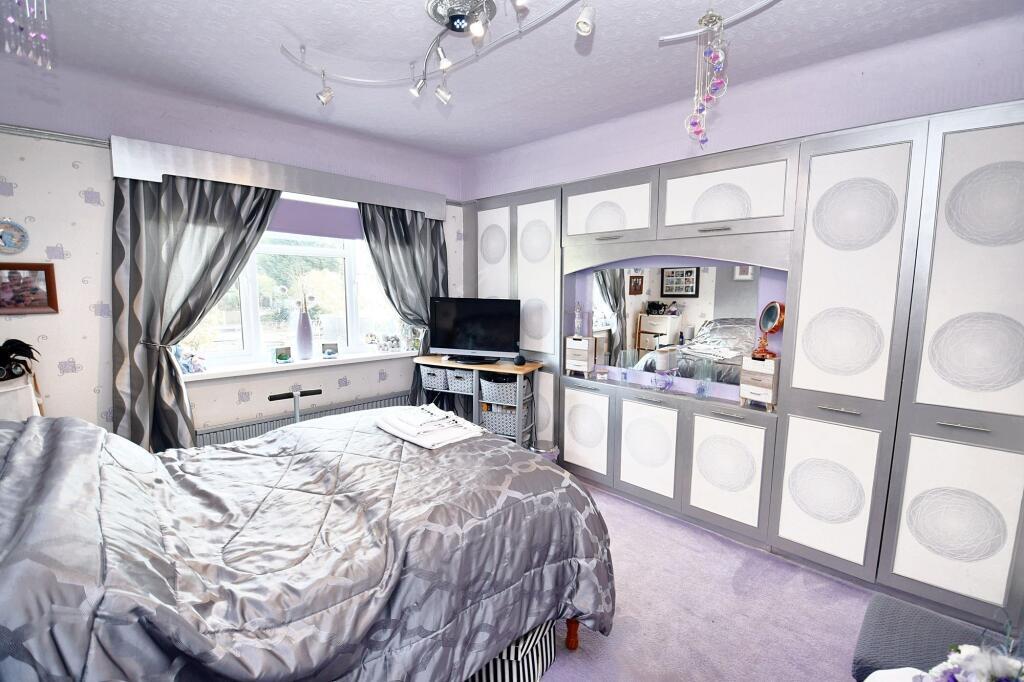 ezgif.com-webp-to-jpg-converter-29-7