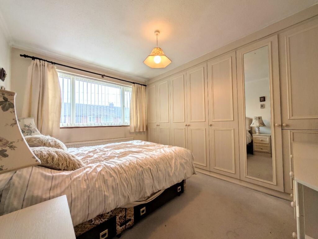 ezgif.com-webp-to-jpg-converter-29