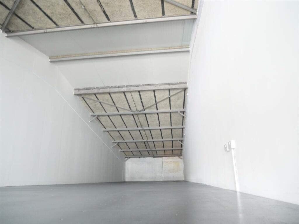 ezgif.com-webp-to-jpg-converter-3-7