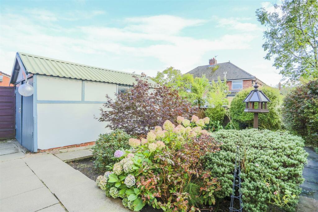 ezgif.com-webp-to-jpg-converter-33