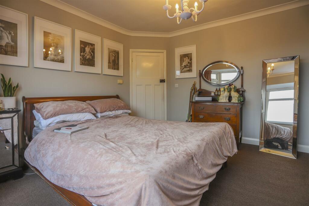 ezgif.com-webp-to-jpg-converter-34