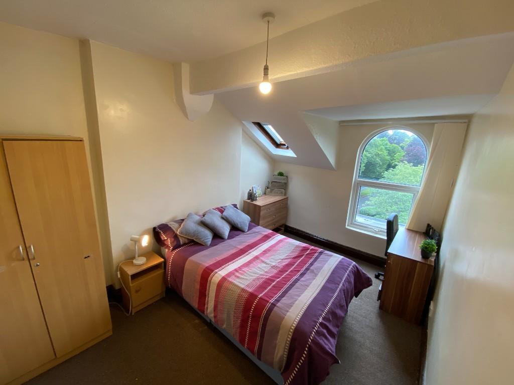 ezgif.com-webp-to-jpg-converter-38