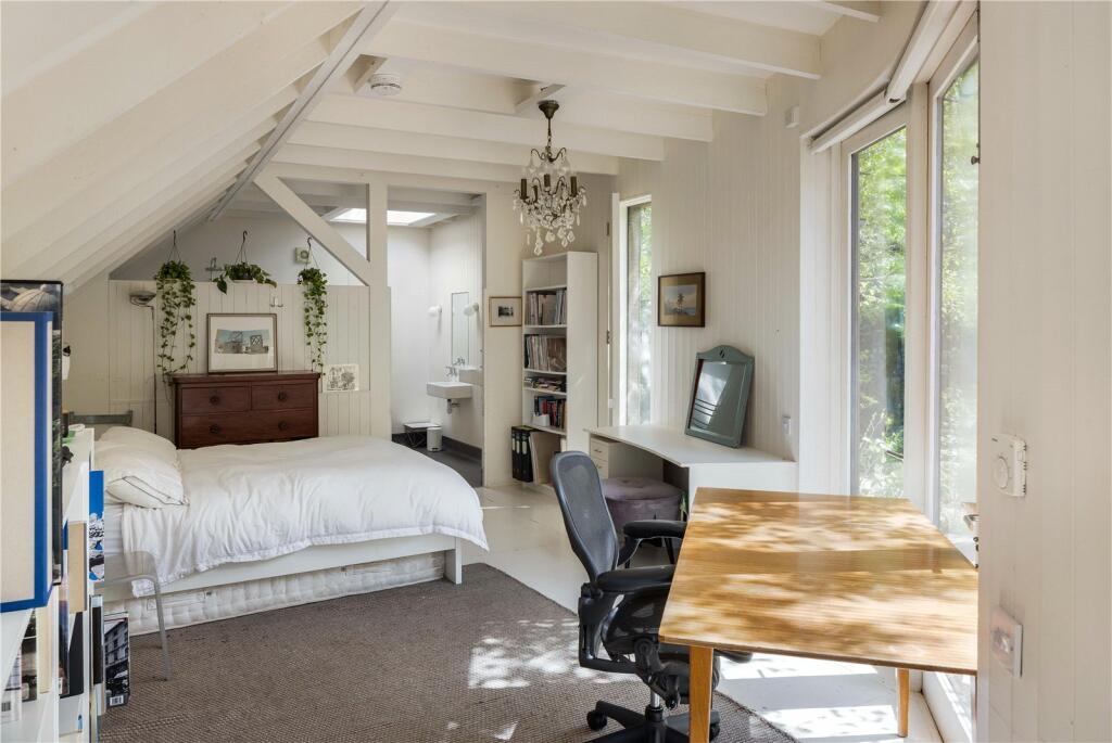 ezgif.com-webp-to-jpg-converter-40-2