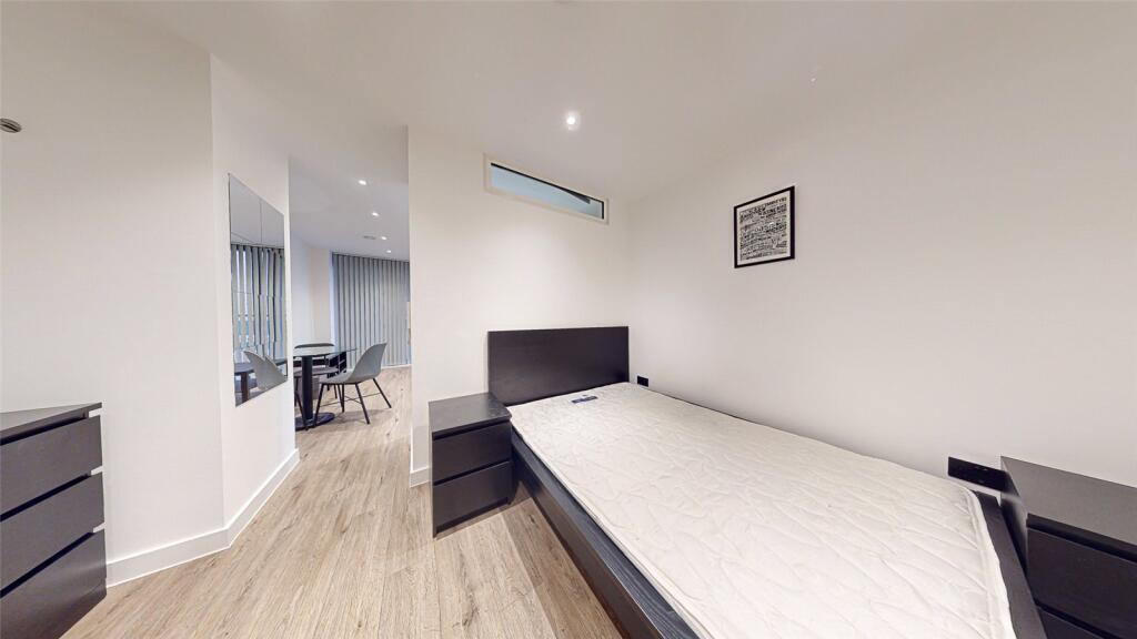 ezgif.com-webp-to-jpg-converter-47-7