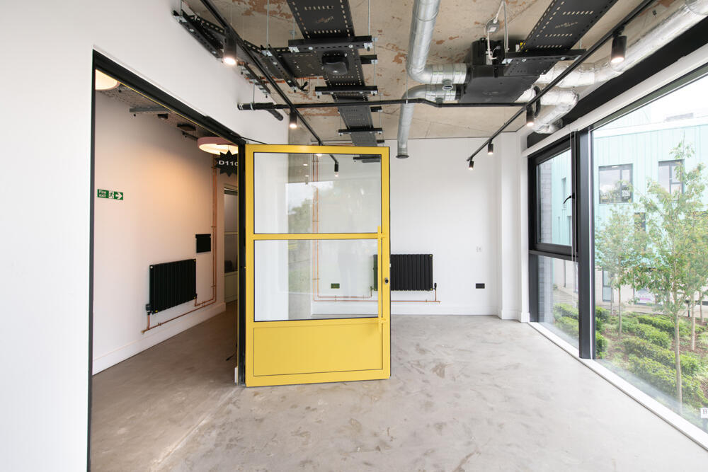 ezgif.com-webp-to-jpg-converter-60-1