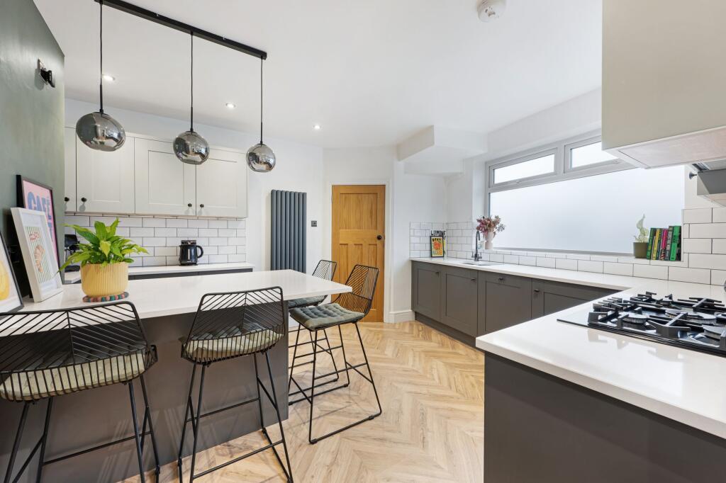 ezgif.com-webp-to-jpg-converter-60-4