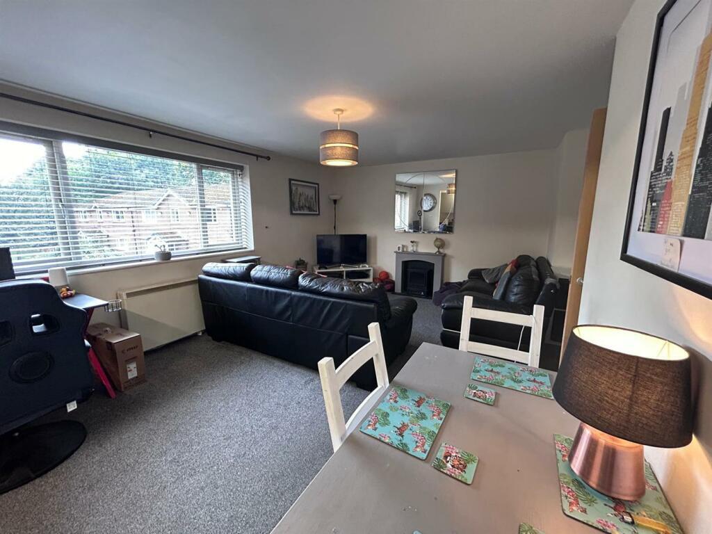 ezgif.com-webp-to-jpg-converter-63-1