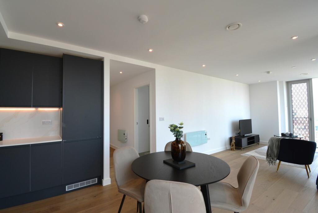 ezgif.com-webp-to-jpg-converter-63-3