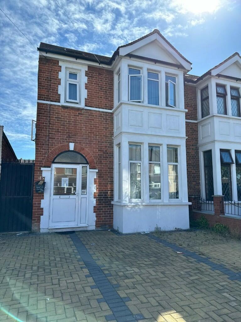 ezgif.com-webp-to-jpg-converter-65-1