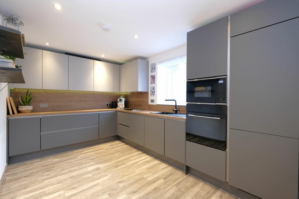 ezgif.com-webp-to-jpg-converter-70