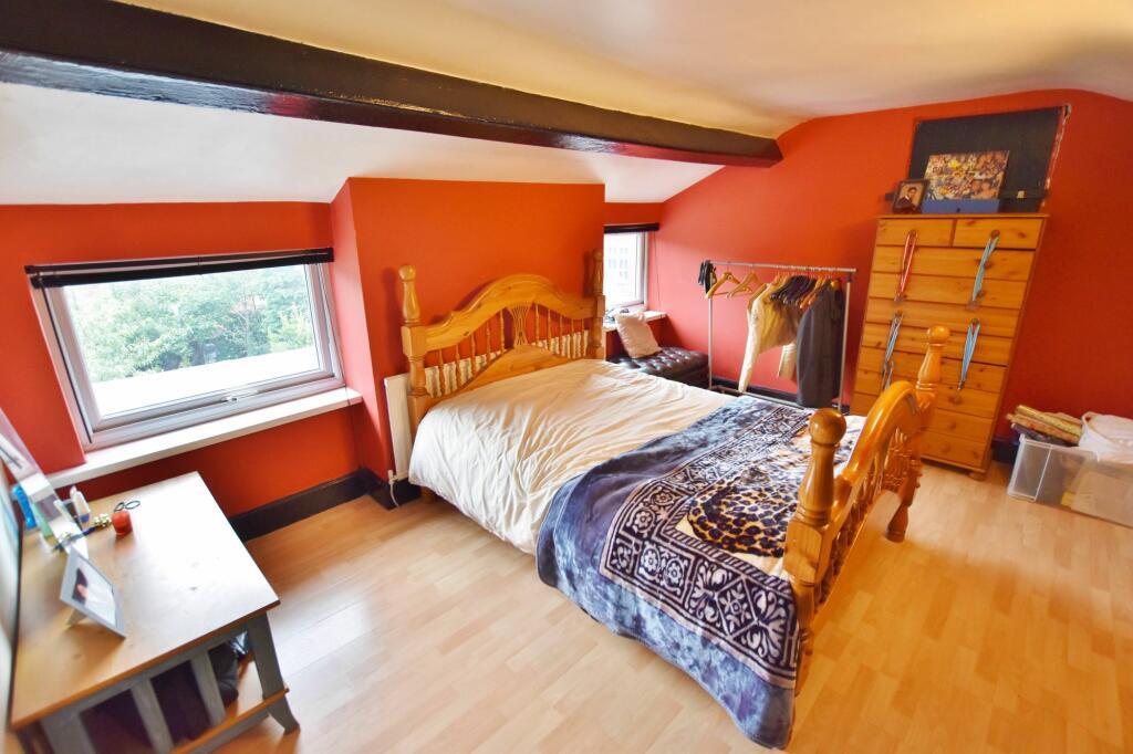 ezgif.com-webp-to-jpg-converter-79