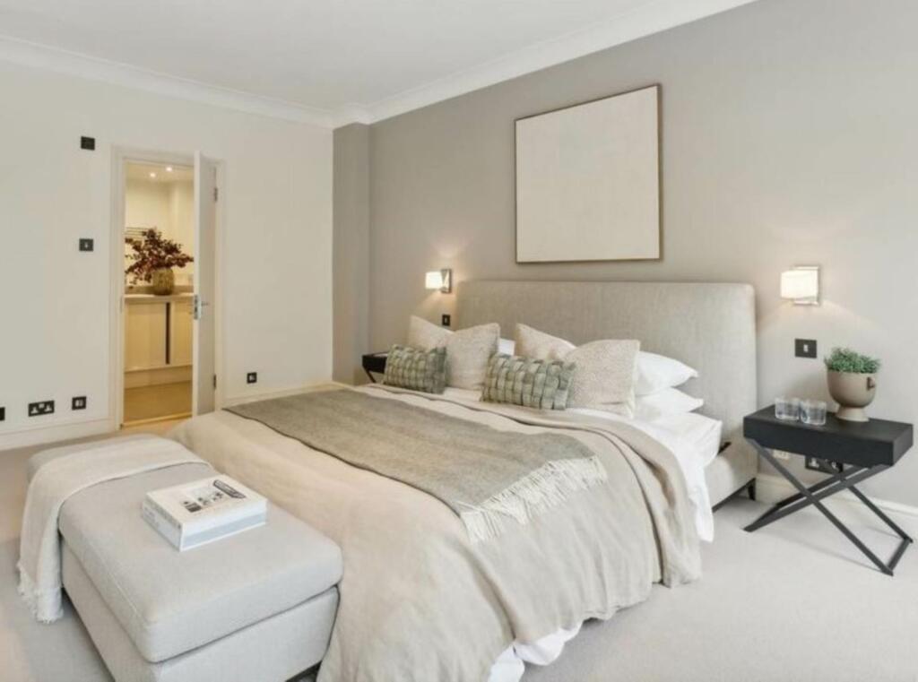 271223_236_CLOI_IMG_04_0000-ezgif.com-webp-to-jpg-converter