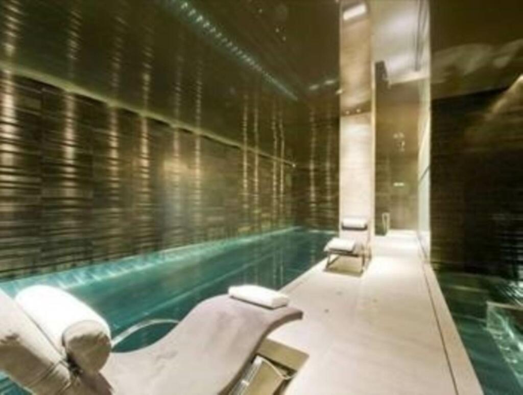 271223_247_CLOI_IMG_02_0000-ezgif.com-webp-to-jpg-converter