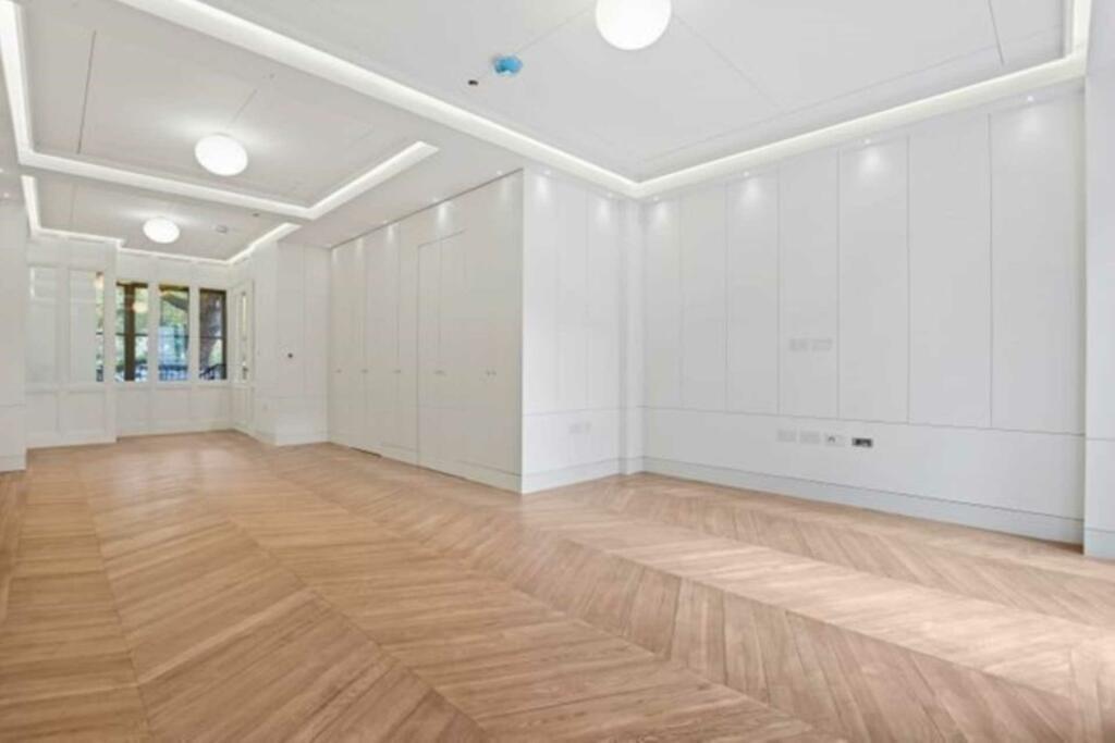 271223_43_CLOI_IMG_02_0000-ezgif.com-webp-to-jpg-converter