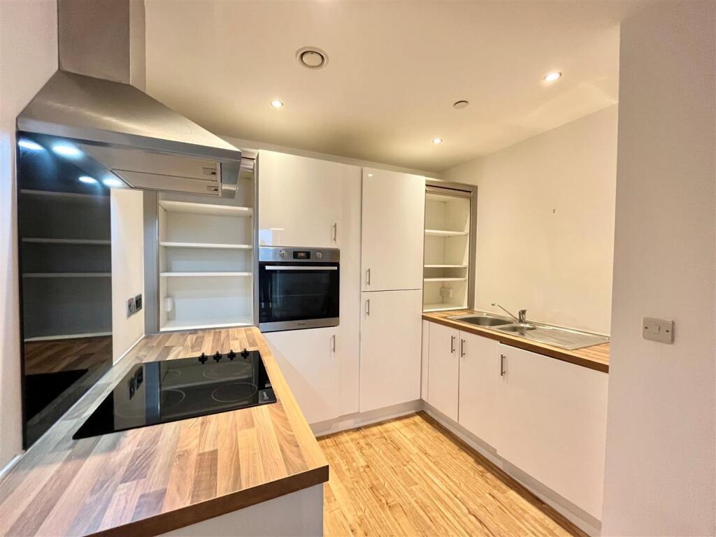 ezgif.com-webp-to-jpg-converter-2025-02-01T192644.844