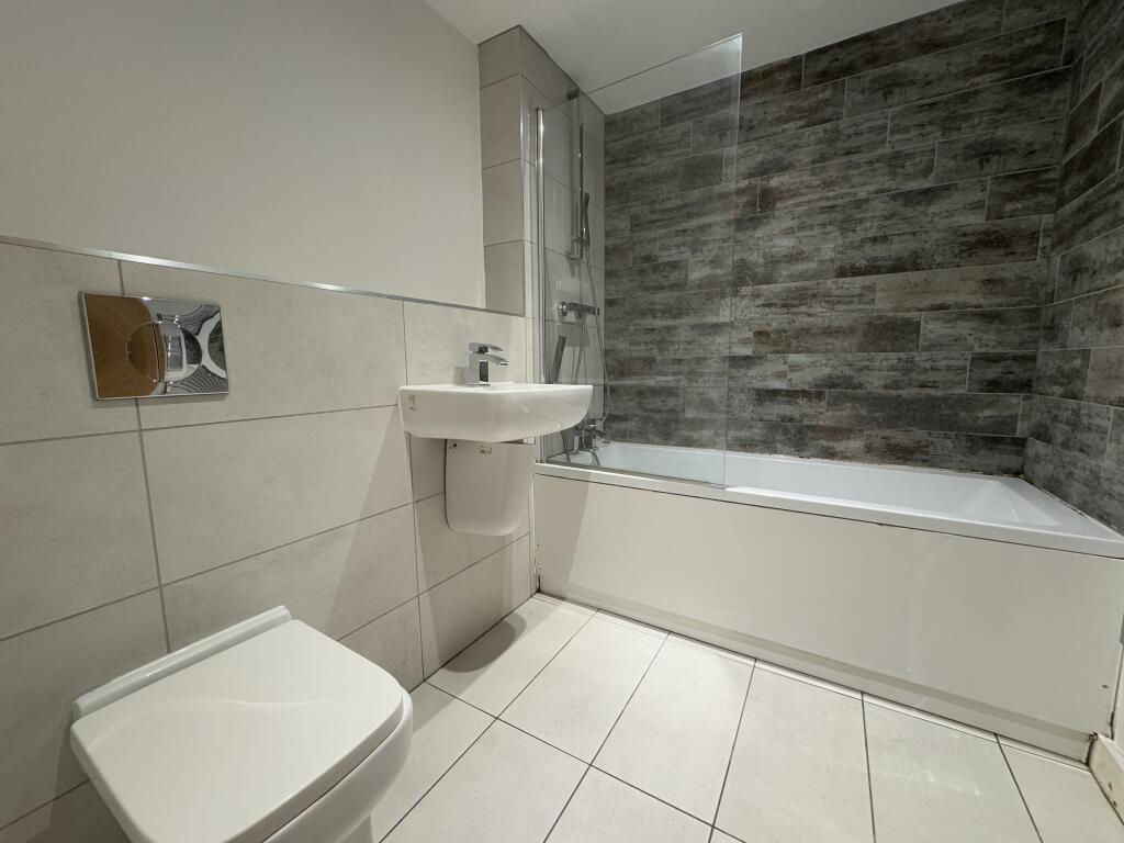 ezgif.com-webp-to-jpg-converter-2025-02-06T193513.916