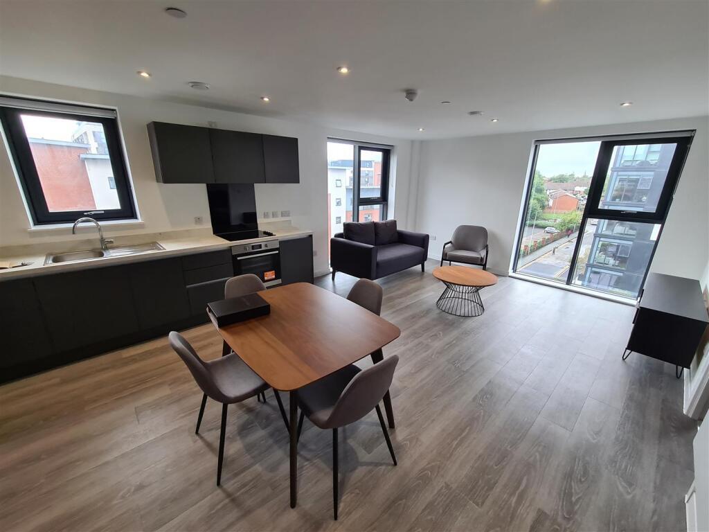 ezgif.com-webp-to-jpg-converter-2025-02-06T194337.805