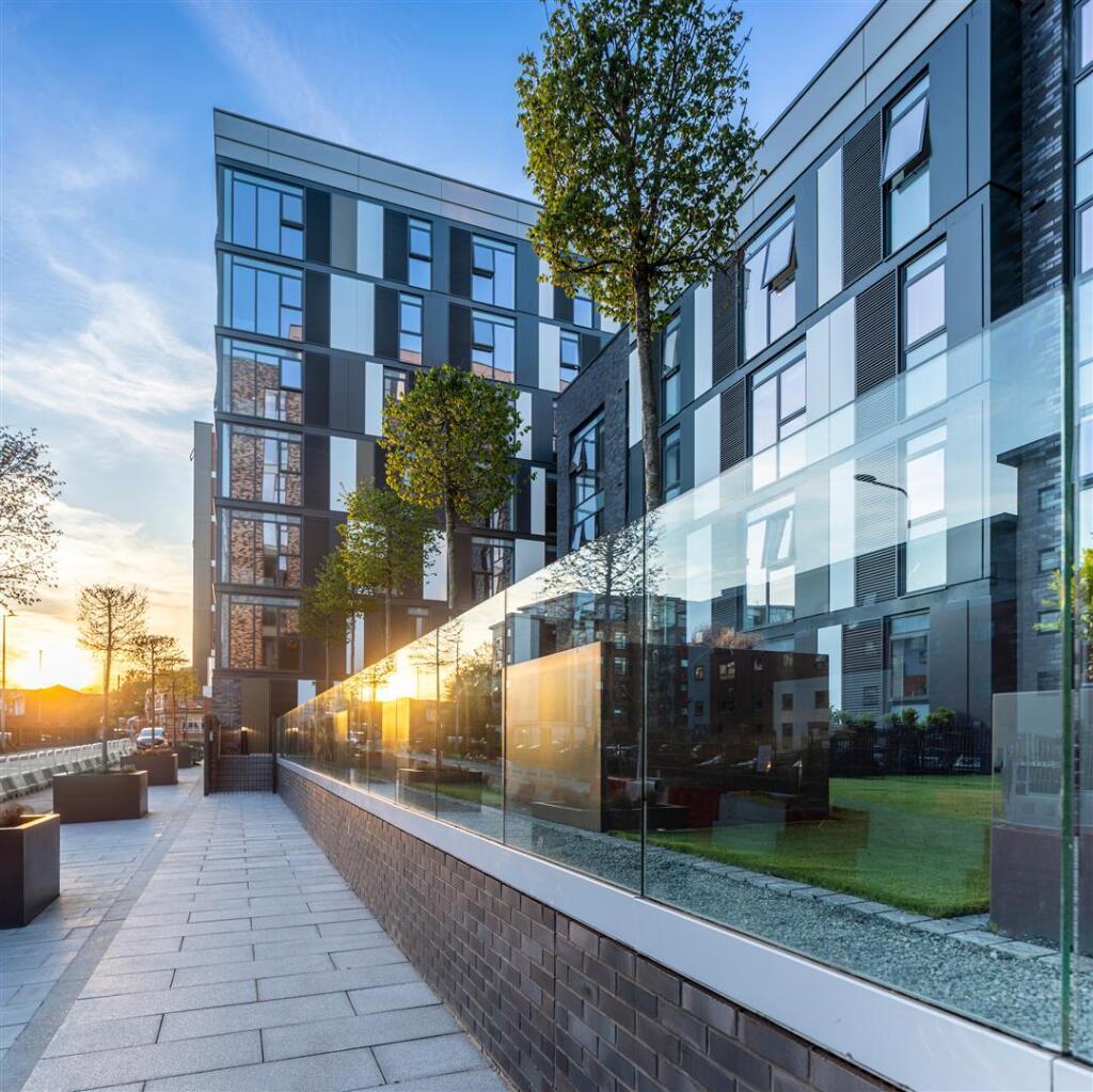 ezgif.com-webp-to-jpg-converter-2025-02-06T194417.266