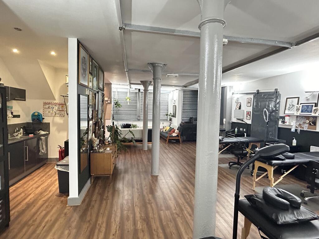 ezgif.com-webp-to-jpg-converter-2025-02-07T155603.787